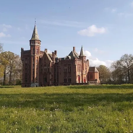 Castle Ten Berghe Chateau * Brujas